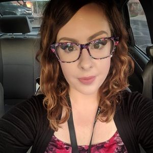 Meet your Posher, Megan